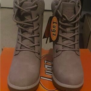 Lugz Cream/Gum Lace-Up Boots